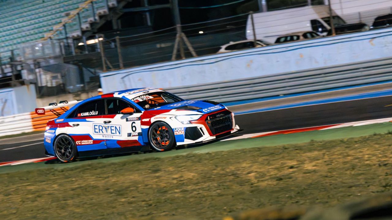 Koray Kamiloğlu’ndan İtalya Kupası’nda Tarihi Zafer!