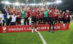 Trendyol Süper Lig'e Yükselen Solwie Energy Fatih Karagümrük, Kupasını Aldı
