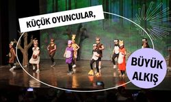 Küçük Oyuncular, Büyük Alkış