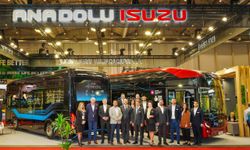 Anadolu Isuzu, UITP Zirvesi’nde%100 elektrikli Citivolt 12 ve NovoCiti VOLT modellerini sergiledi.