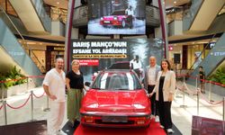 Barış Manço’nun Kırmızı Spor Otomobili ziyaretçileriyle buluştu