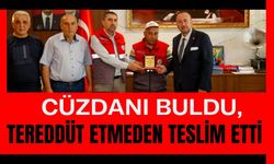 Cüzdanı Buldu, Tereddüt Etmeden Teslim Etti