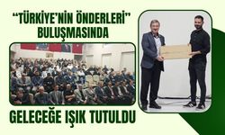 “Türkiye’nin Önderleri” Buluşmasında Geleceğe Işık Tutuldu