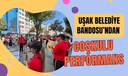 Uşak Belediye Bandosu’ndan Coşkulu Performans