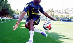 Dorgeles Nene: “Fenerbahçe’li Olmaktan Dolayı Çok Mutluyum”