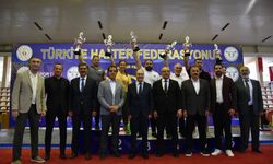 YILDIZ KADINLARDA KUPALAR SAHİBİNİ BULDU