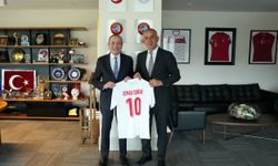 Osman Sungur’dan TFF Başkanı Hacıosmanoğlu’na Ziyaret