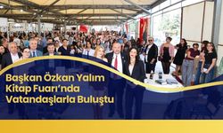 Başkan Özkan Yalım Kitap Fuarı’nda Vatandaşlarla Buluştu