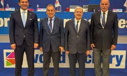 Abdullah Topaloğlu, Dünya Okçuluk Federasyonu Yönetiminde