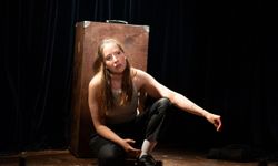 Büke Erkoç, Tek Kişilik Oyunu ile Londra Sahnesinde