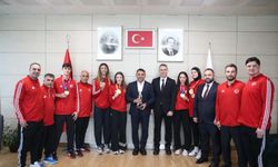 Taekwondo Şampiyonlarından Yerlikaya’ya Ziyaret