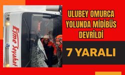 Ulubey Omurca Yolunda Midibüs Devrildi, 7 Yaralı