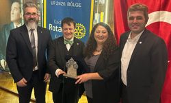 Kadıköy Rotary’den Ayşe Kaya’ya Anlamlı Liderlik Ödülü