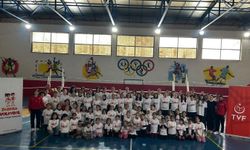 Fabrika Voleybol Artuklu’da Kapılarını Açtı