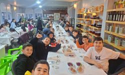 Köprübaşı’nda Kur’an Kursu Öğrencileri İftarda Buluştu