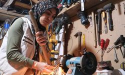 Eşine Yardımla Başladı, Kendi Mobilya Atölyesini Kurdu