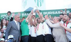 Şampiyon Bursaspor Kupasına Kavuştu! 1. Lig’e Yükseliş Resmileşti
