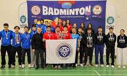 ÜNİLİG Badminton’da Şampiyon Erzincan Üniversitesi