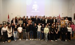 Üstündağ, Bilkent’te Gençlerle Deneyim Paylaştı