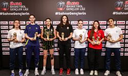 Ülker Basketbol Gençler Ligi’nde Sezonun Yıldızları Ödüllerini Aldı