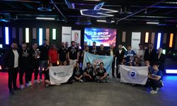 Klavyeler Şampiyonluk İçin Çalıştı: Ünilig E-Spor Finalinde Nefes Kesen Mücadele