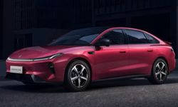 660 Kilometre Menzilli Yeni Elektrikli Sedan Tanıtıldı: Fiyatı da Dikkat Çekti