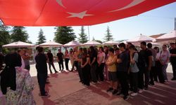 GÖRDES MTAL'DE DEV TÜRK BAYRAĞI ALTINDA FESTİVAL COŞKUSU
