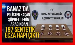 Banaz'da Polisten Kaçan Şüphelilerin Aracından 197 Sentetik Ecza Hapı Çıktı