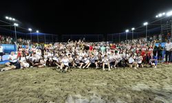 Alanya’da Plaj Voleybolu Heyecanı Sona Erdi: Şampiyonlar Belli Oldu