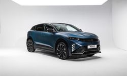 Yeni Renault Megane E-Tech Tanıtıldı, Google Destekli 500 Kilometre Menzil ve Hızlı Şarj Özelliğiyle Dikkat Çekiyor