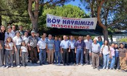 GÖRDES DUTLUCA MAHALLESİ KÖY HAYRINA BİNLERCE VATANDAŞ KATILDI
