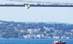 Fenerbahçe Beko'nun Şampiyonluk Bayrakları Köprülerde
