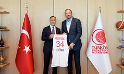 MHP İstanbul İl Başkanı Volkan Yılmaz’dan Hidayet Türkoğlu’na Ziyaret