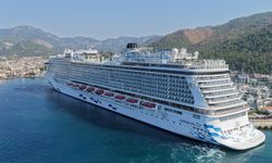 Dev Kruvaziyer Marmaris'e Demir Attı! 3 Bin 633 Turist İlçeye Geldi