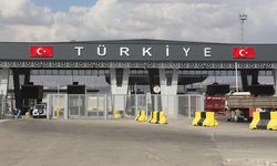 Habur’da Tarihi Yoğunluk! Bir Günde 2 Bin 454 Tır Sınırı Geçti