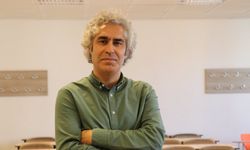 Elektrikli Araç Kullananlar Bu Belirtilere Dikkat: Koku ve Tıslama Bataryadan Gelebilir
