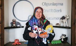 Görme Engelli Nezihe, Görme Engelli Çocuklar İçin 200 Oyuncak Ördü