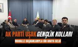 AK Parti Uşak Gençlik Kolları Mahalle Başkanlarıyla Bir Araya Geldi