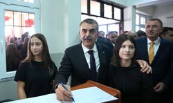Bakan Tekin Açıkladı: Türkiye'de 600 Bine Yakın Derslik İnşa Edildi