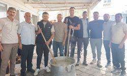 GÖRDES YAKAKÖY GELENEKSEL KÖY HAYRI BÜYÜK KATILIMLA YAPILDI