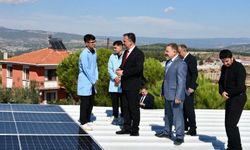 Gördes Mesleki ve Teknik Anadolu Lisesinde Büyük Gurur: "Gördes’in Güneşi" Enerji Vermeye Başladı!