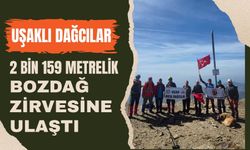 Uşaklı Dağcılar 2 Bin 159 Metrelik Bozdağ Zirvesine Ulaştı