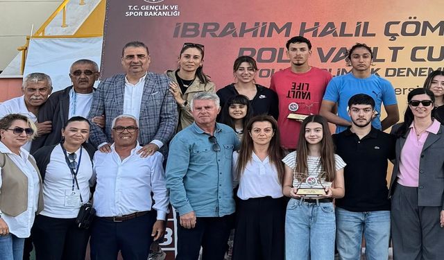 Pole Vault Cup Mersin’de Duygusal Anlarla Gerçekleştirildi