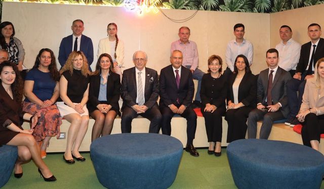 Ege İhracatçı Birlikleri 2025 Yılı Sürdürülebilirlik Raporu Açıklandı