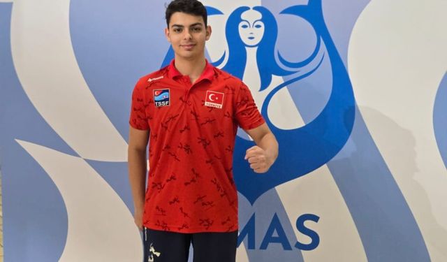 Milli Sporcumuz Yamanoğlu, Dünya Rekoru Kırdı