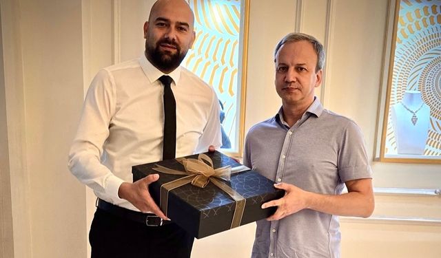 Federasyon Yönetimi FIDE Başkanı Dvorkovich ile Bir Araya Geldi