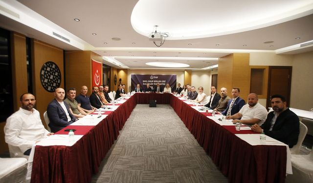 SMS Grup Efeler Ligi 2024-25 Sezonu Değerlendirme Toplantısı Yapıldı
