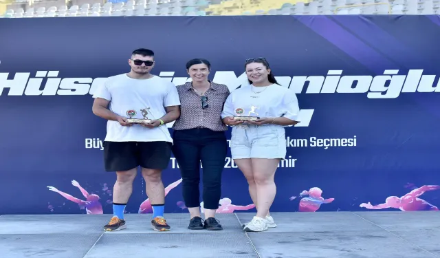 İzmir’de 316 Sporcu Kupa İçin Kıyasıya Yarıştı!