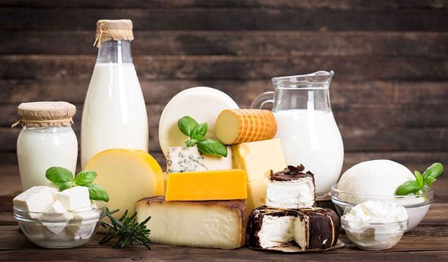 Türkiye’de Mayıs Ayında 999 Bin Ton İnek Sütü Toplandı