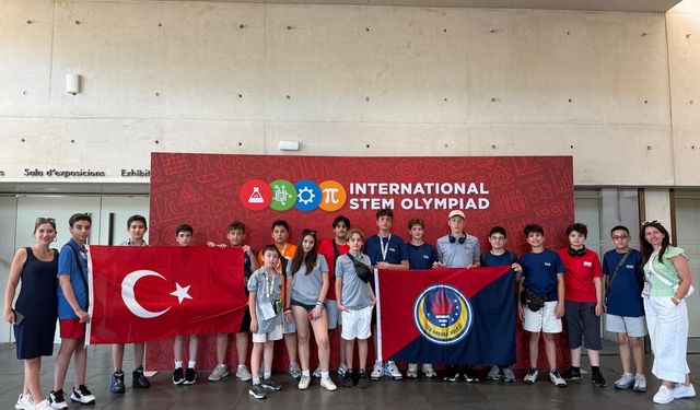 TED Ankara Koleji Öğrencilerinden Madalya Rekoru